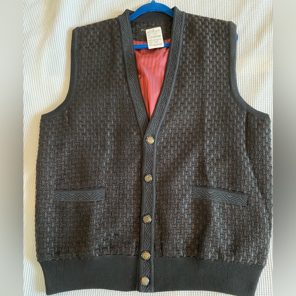 Platinum Mode Brown and Black Fully Lined Knit Wool Blend Men’s vest. Size M.